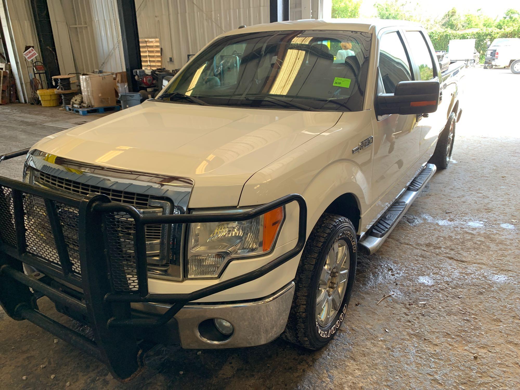 2013 XLT F150 crew cab 2 Wheel Dr.