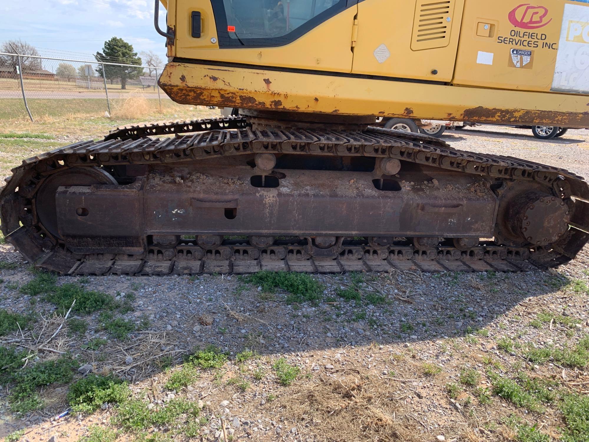 komatsu pc 160 5300. + hrs fires right up and operates no major leaks undercarriage solid auto idle