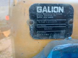 Galion...road grader Cummins 6 cyl one cracked window but otherwise solid condition needs ujoint...a