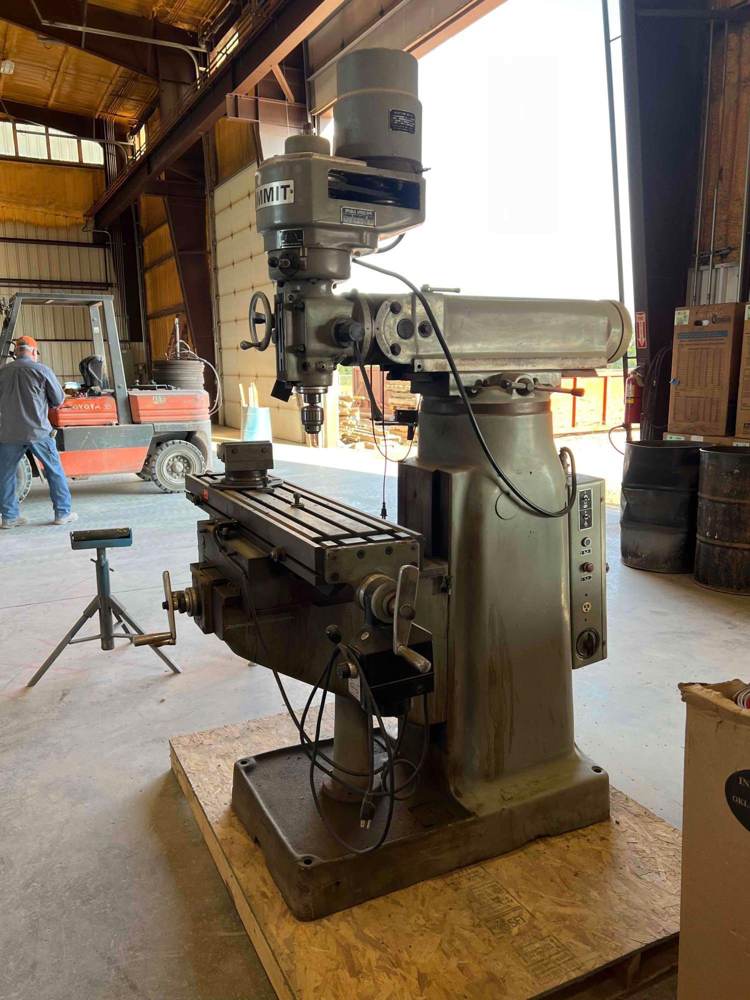 Summit Vertical Milling Machine