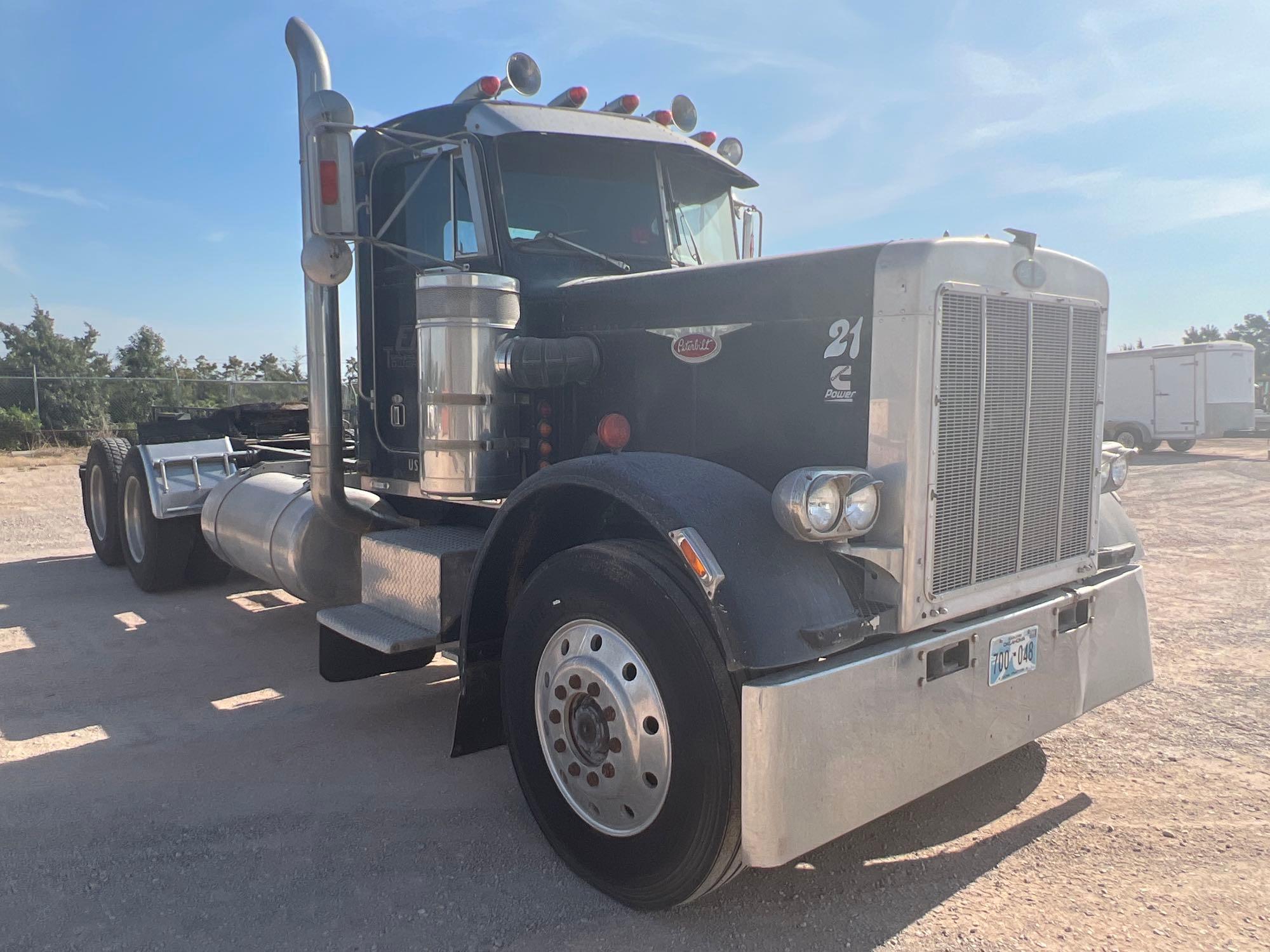 1980 Peterbilt 359 Semi Tractor