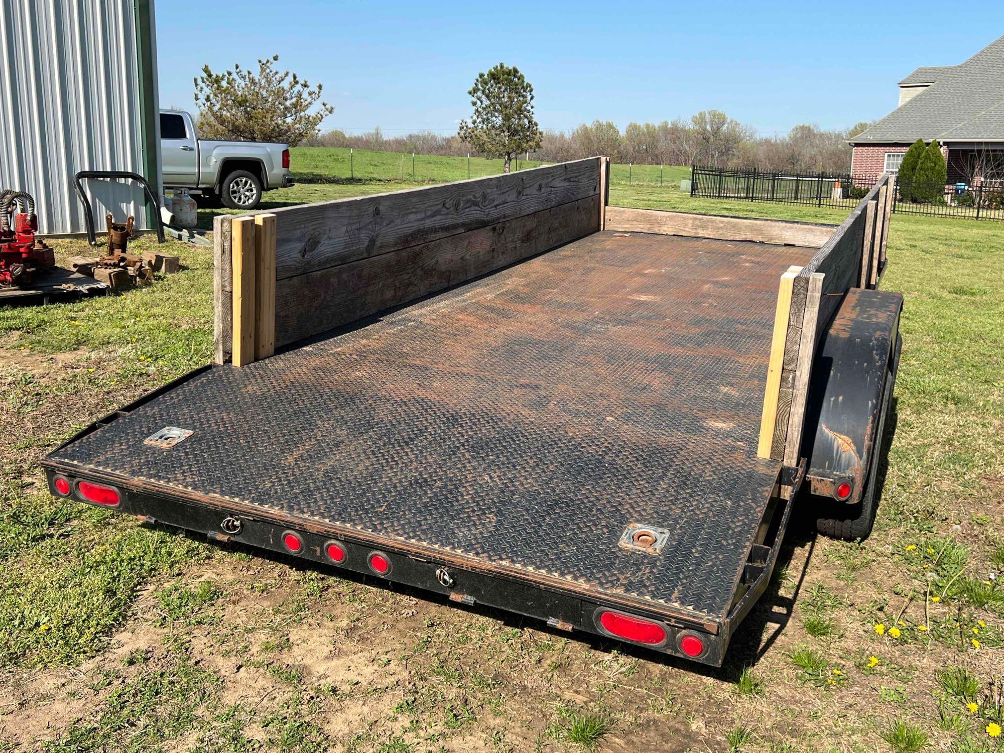 18 Ft Trailer with Dovetail