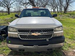 2005 Chevrolet Silverado 3500 Pickup Truck