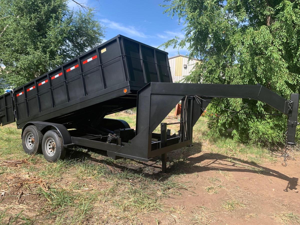 14 ft tandem axle gooseneck hydraulic dump trailer nice condition door straight and close... tires