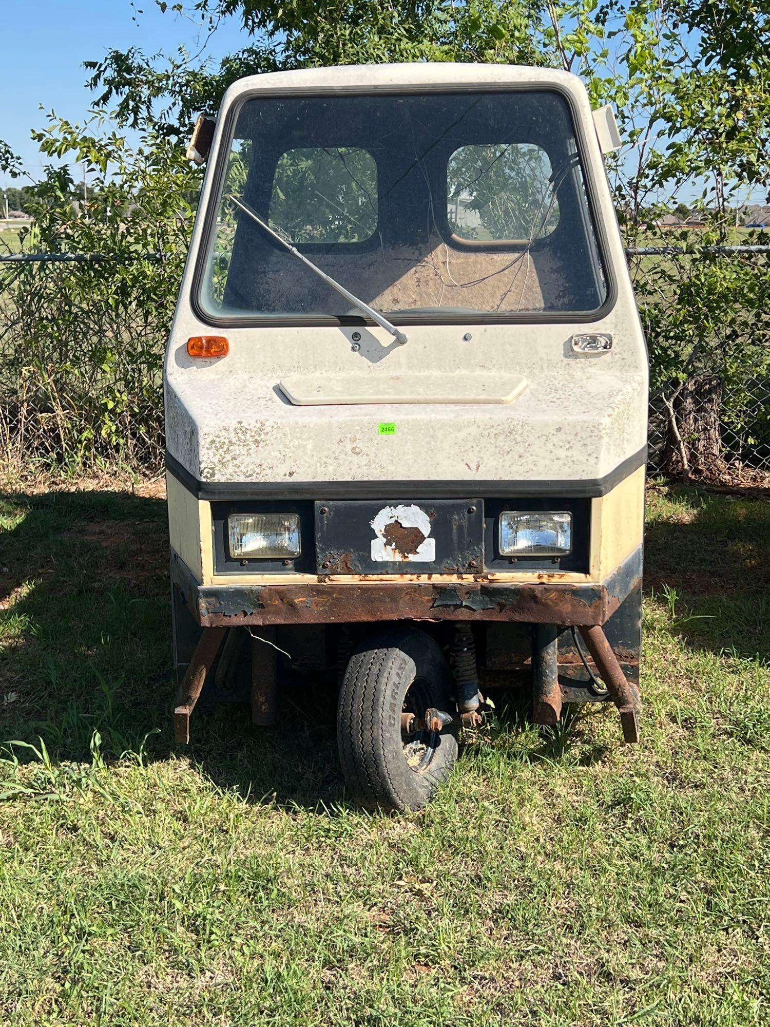 Cushman Truckster