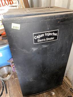 Cajun Injector Electric Smoker