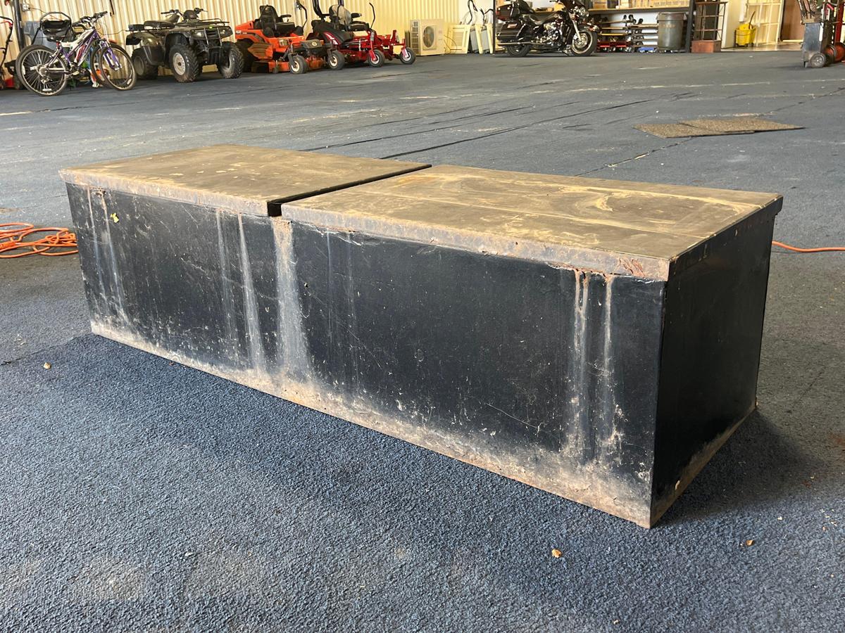 Metal Truck Bed Tool Box