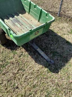 John deer lawn cart