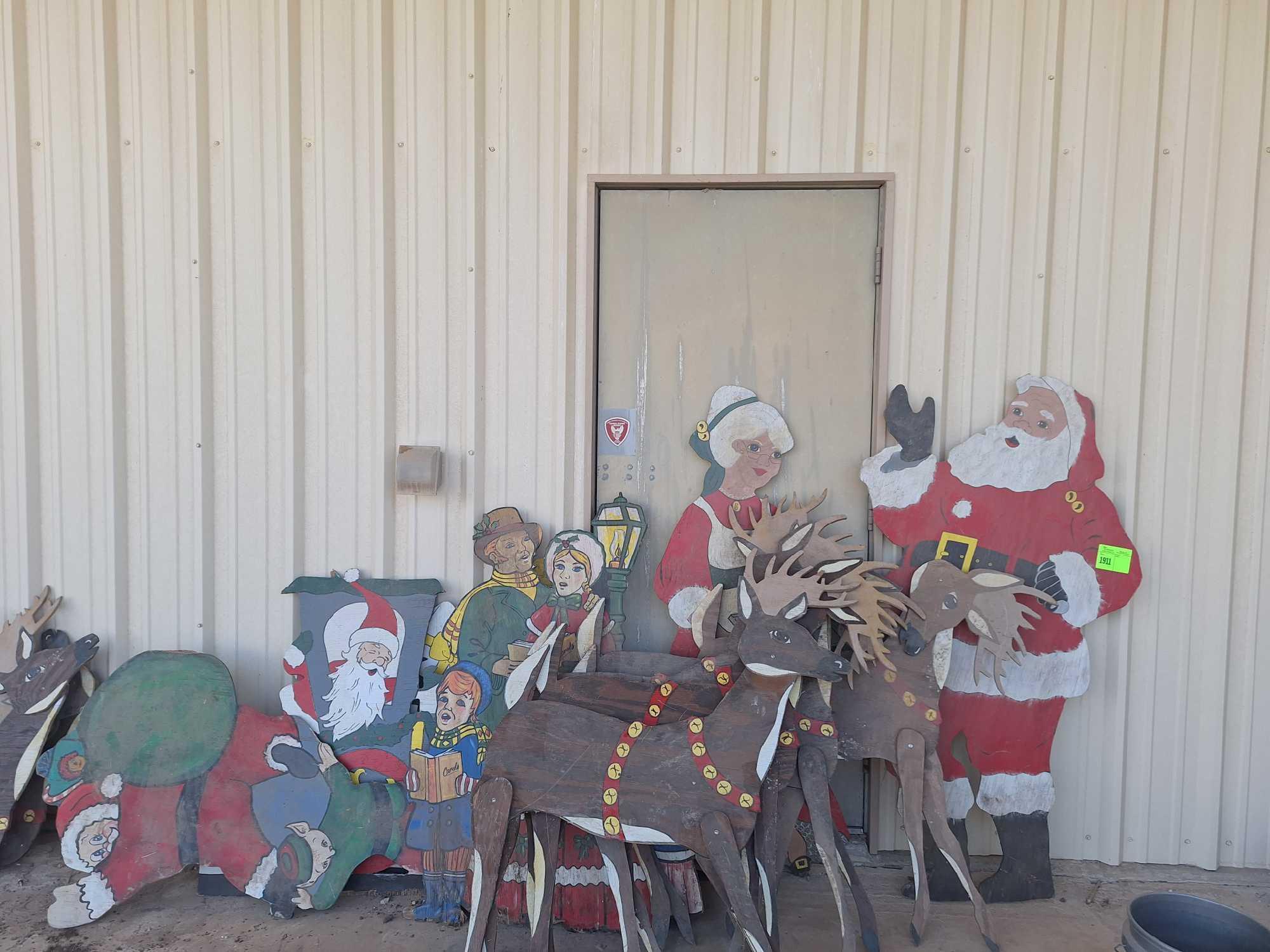 Wooden Christmas Decorations for Yard-Santa and Reindeer