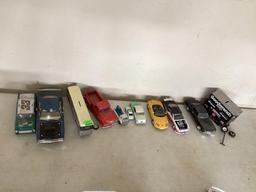 Lot of collectible cars