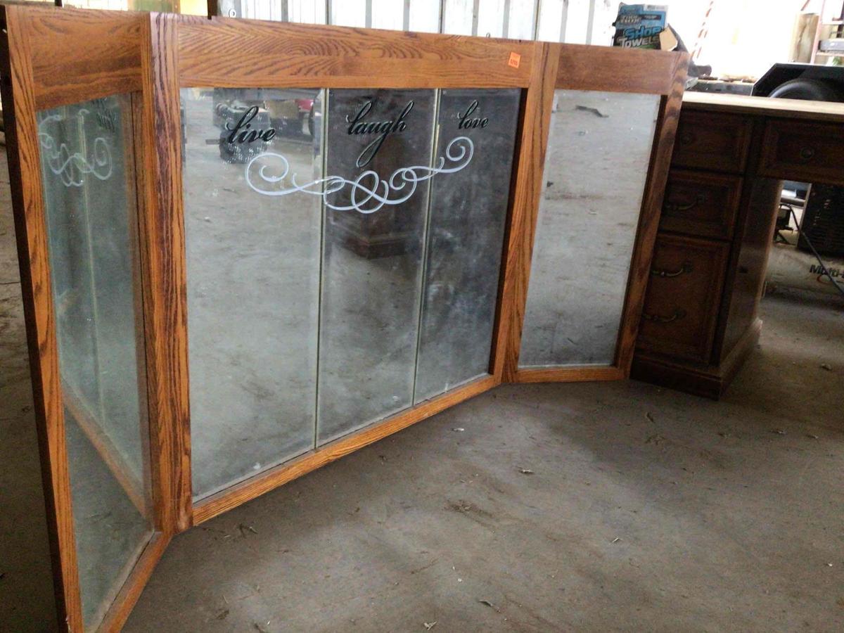 Dresser with tri fold mirror