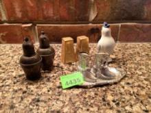 salt and pepper shakers