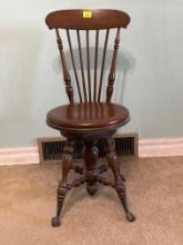 Antique Wood Claw & Ball Windsor Back Piano Chair