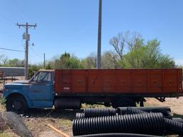 1971 Chevrolet Truck with Dump Bed