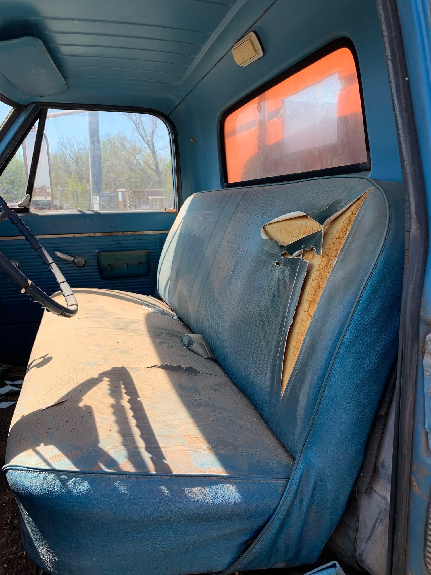 1971 Chevrolet Truck with Dump Bed