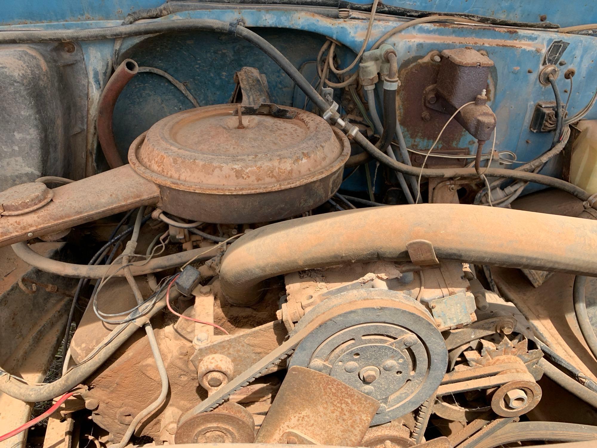 1971 Chevrolet Truck with Dump Bed