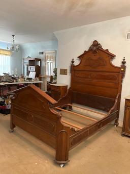 Antique Wood Carved Full Size Bed