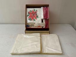 Vintage Poinsettia Paper Napkins & Paper Tablecloths