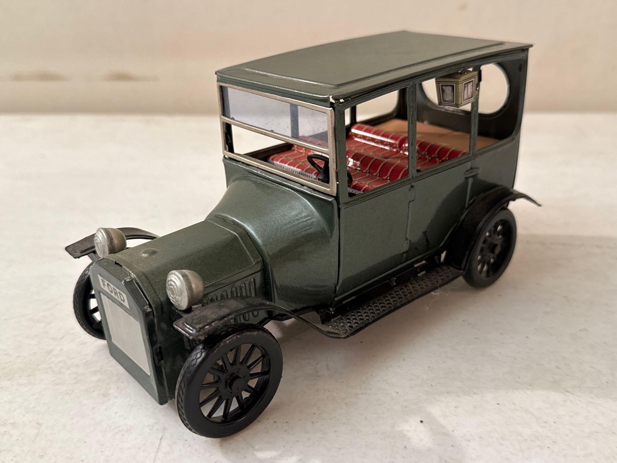 Vintage 1915 Ford Old Timer Toy Car