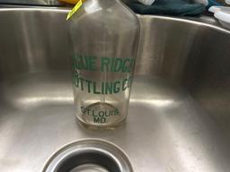 Seltzer bottle