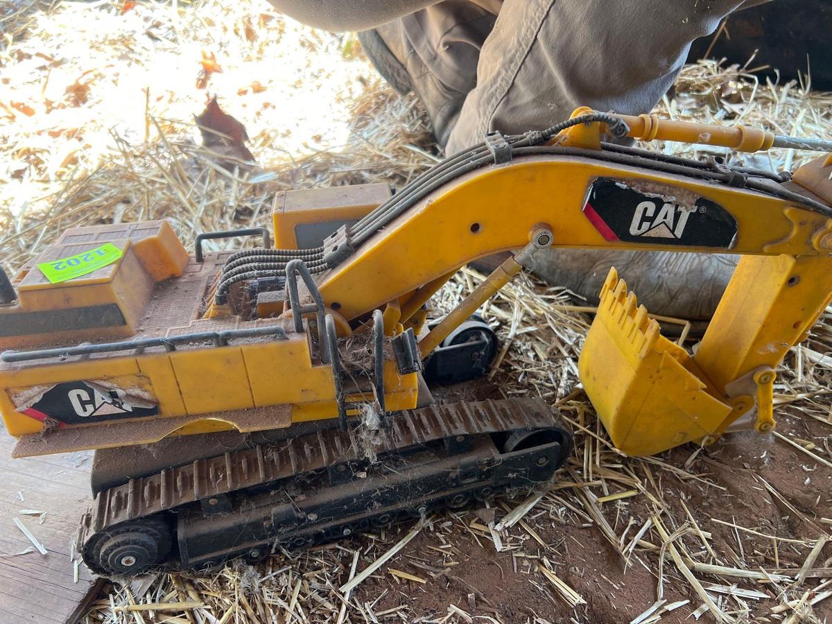 CAT toy Excavator