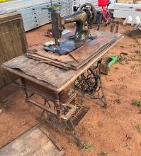 antique singer sewing machine