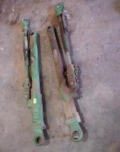 John Deere 4440 2pt arms