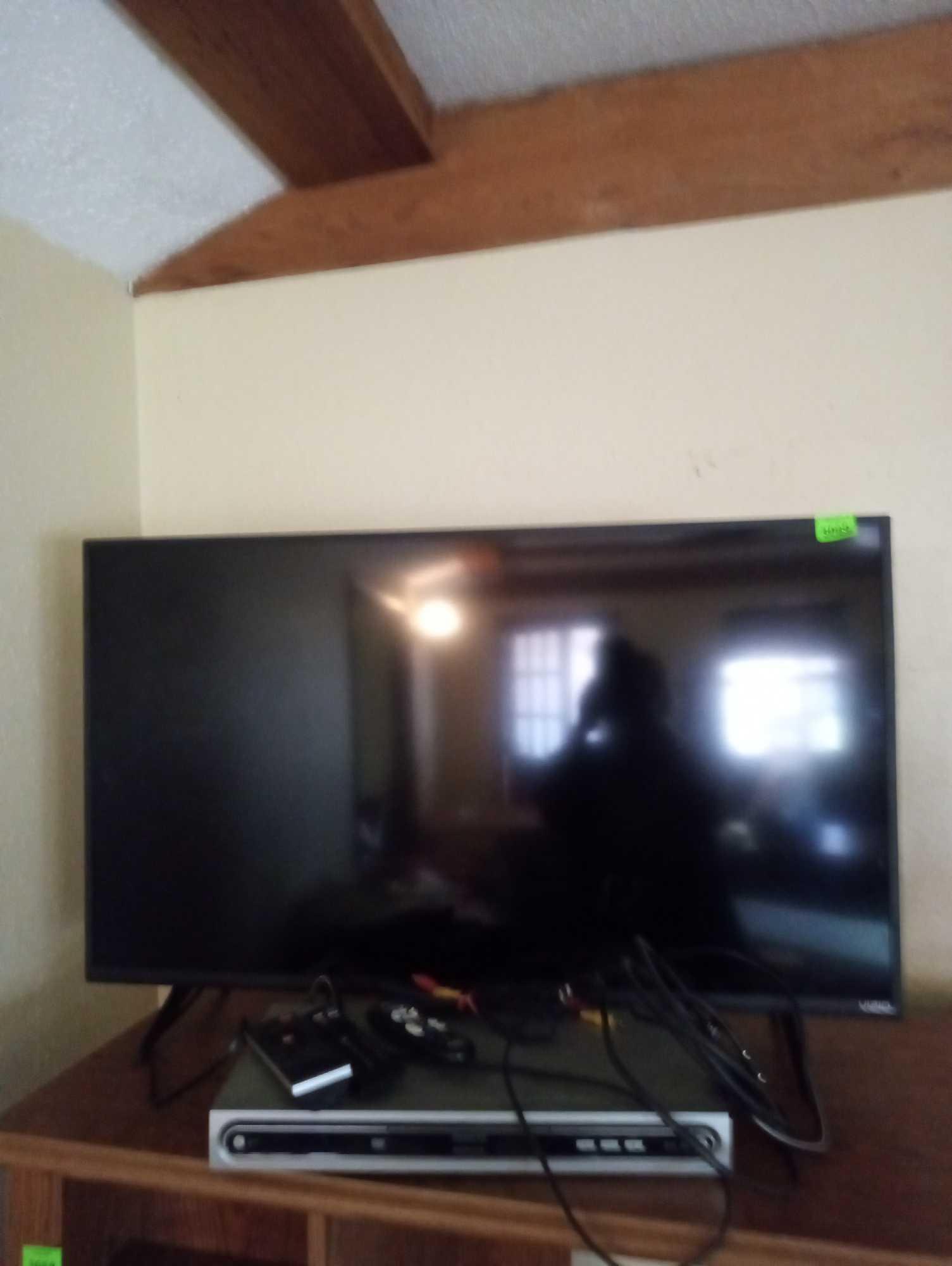 flat screen TV