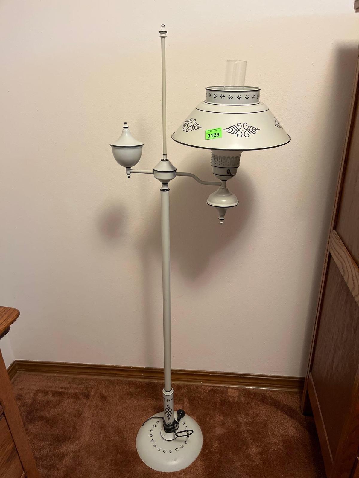 Floor lamp