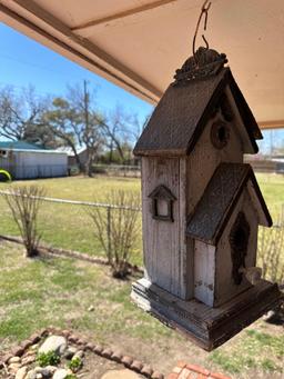 Birdhouse