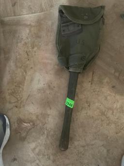 military shovel