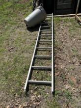 Aluminum ladder