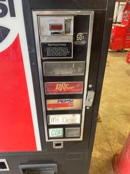 Pepsi Vending machine works