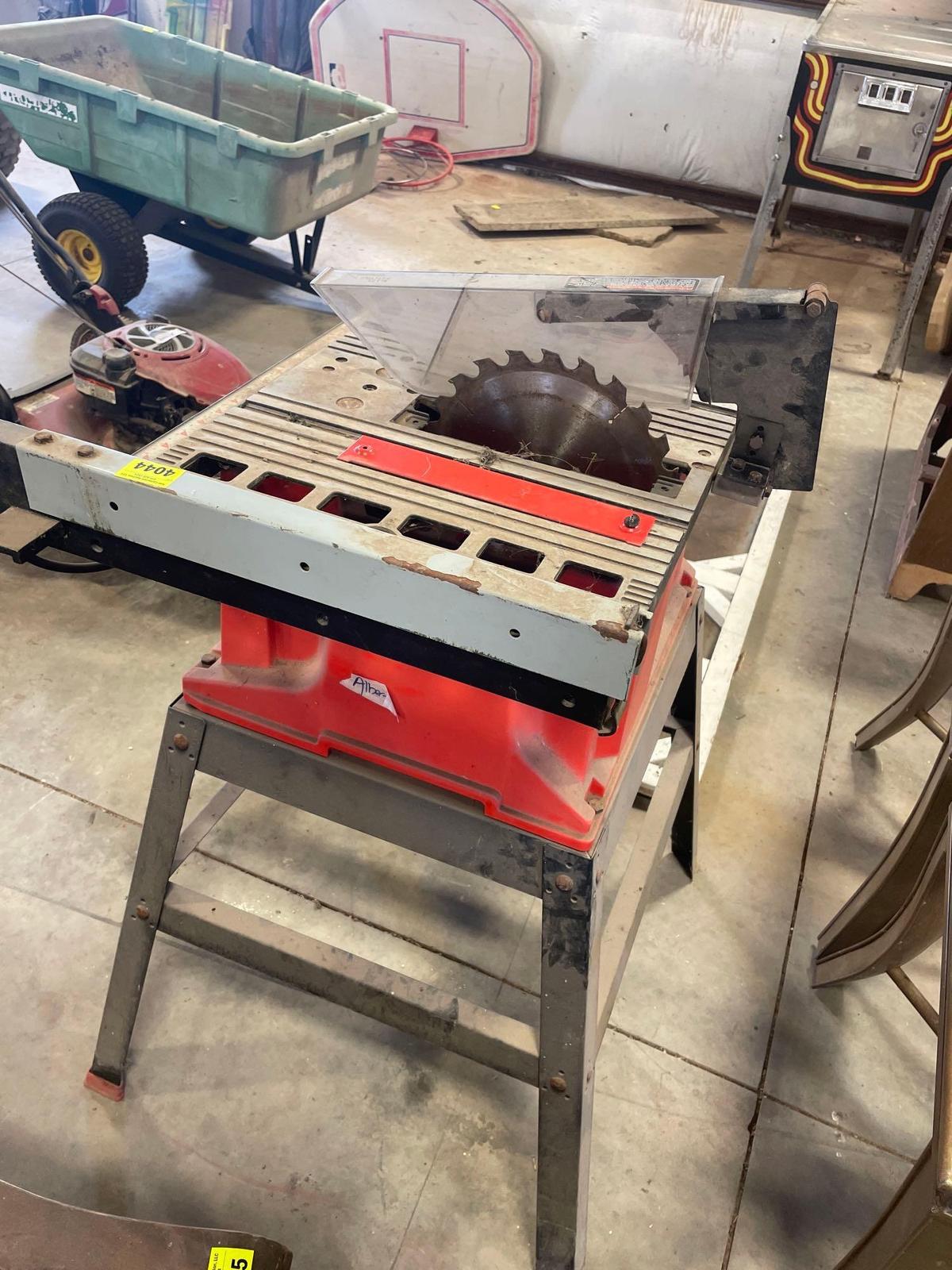 table saw