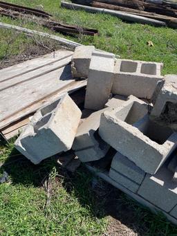 pallet of cinder blocks