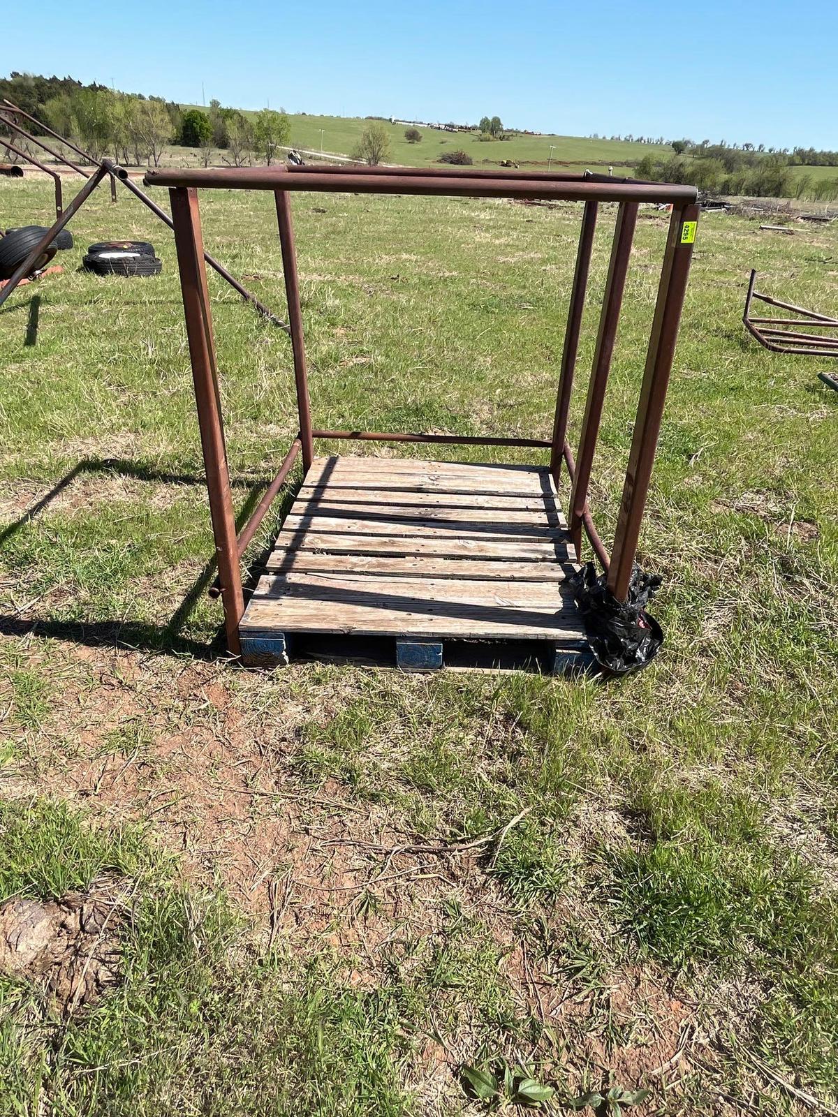 Metal rack stand