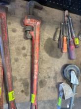 pipe wrench