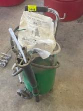 Oil oil extractor 6 1/4 quarter gallons