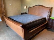 King size sleigh bed