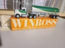 Winross cast BP tanker truck and tank. New in box.