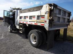 01  Freightliner  Fl70 Dump truck