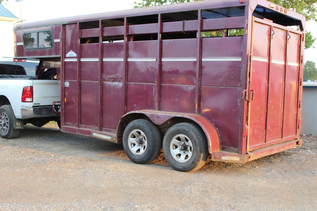 2001 Moritz 13' Tandem Axel 2 Door Livestock Trailer