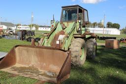 880 mustang loader