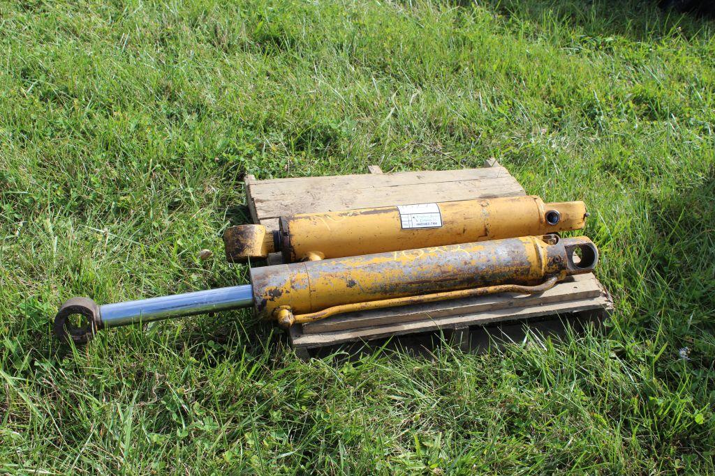 Hydraulic Cylinders for CAT backhoe