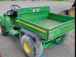 John Deere Gator