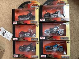 HARLEY DAVIDSON 1:18 SCALE DIECAST