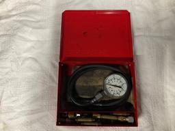 SNAP-ON MT37 PRESSURE GUAGE SET