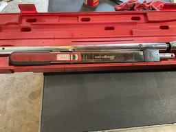 SNAP-ON 3/4” DRIVE 48” TORQUE WRENCH