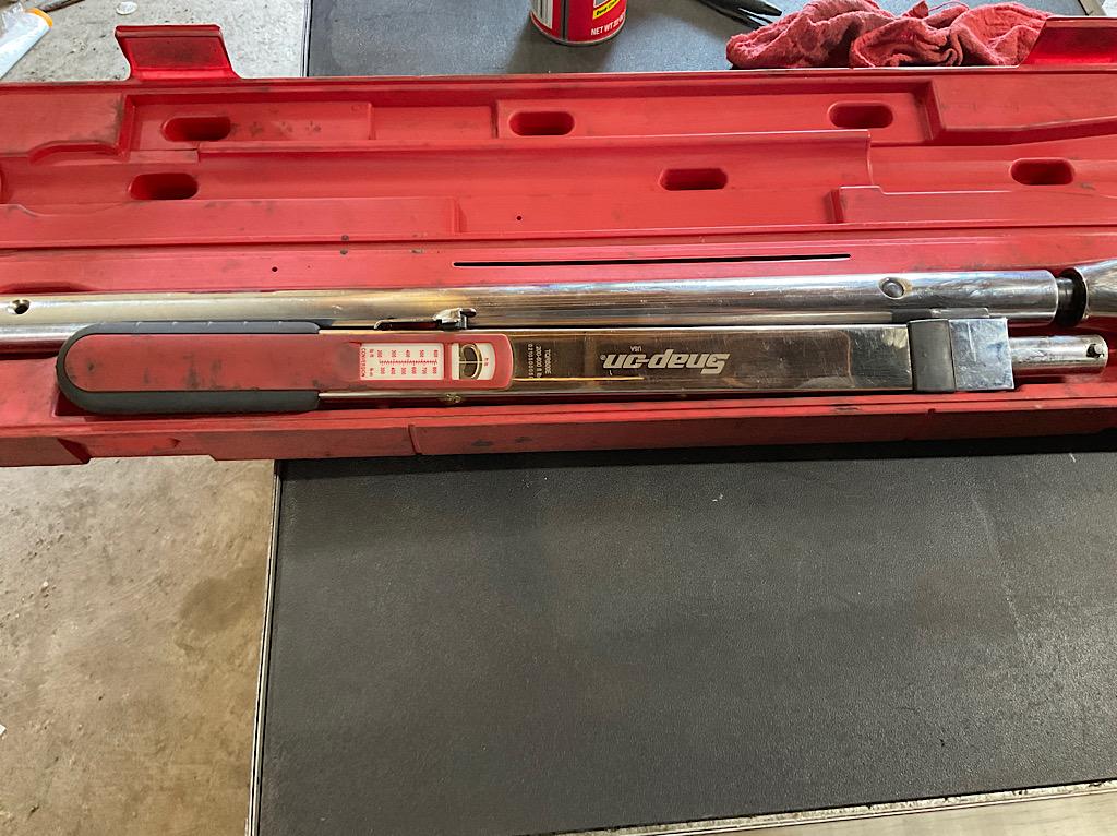 SNAP-ON 3/4” DRIVE 48” TORQUE WRENCH