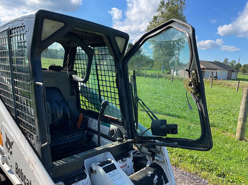 BOBCAT 753 SKID STEER